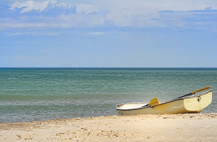 Boat on the beach, Photography by Benjamin Haile